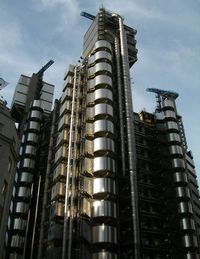Лондон. Lloyds Building